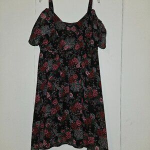 Torrid Dark Floral Cold Shoulder Dress (2X)